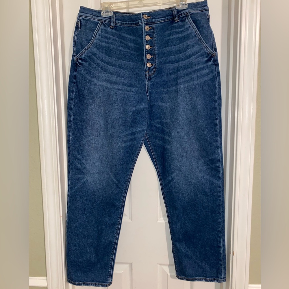 American Eagle Outfitters High Rise Dark Blue‎ Mom Jeans